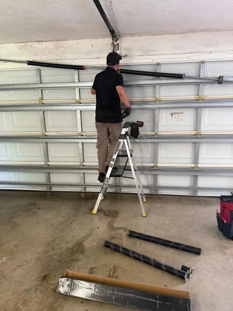 Garage door repair work, gallery photo 9